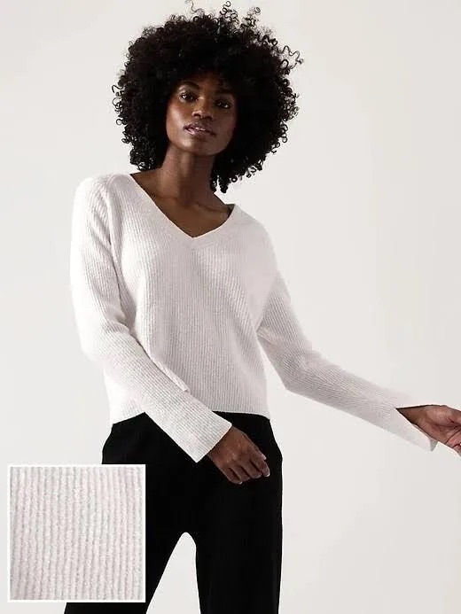 Nwt Athleta Felicity Cozy V-Neck Sweater